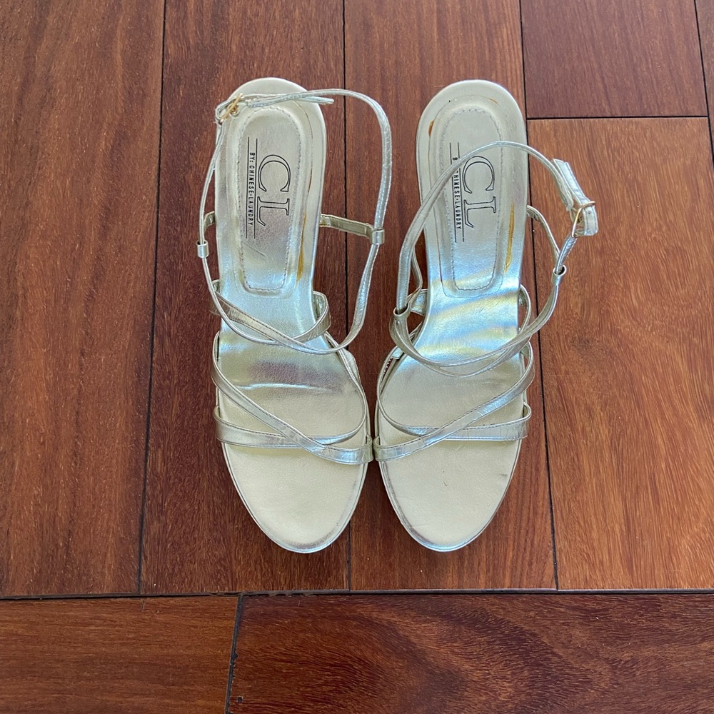 Sandals - Picture 2 of 6